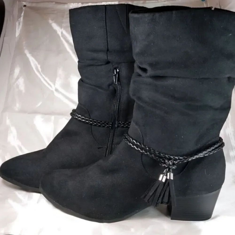 CLOUDWALKERS ALESSIA BY AVENUE SIDE ZIPPER CLOSURE ANKLE BOOTS